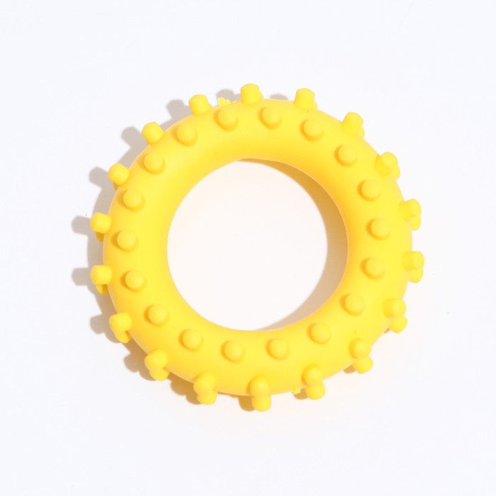 фото Игрушка "кольцо с шипами №1", 5,6 см, жёлтая зооник