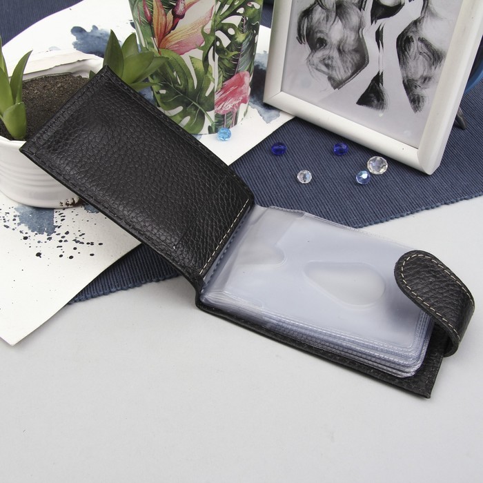 Визитница на кнопке, 1 ряд, 18 листов, цвет чёрный