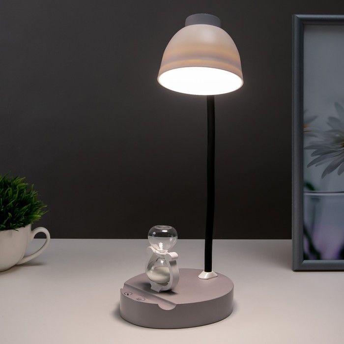 фото Настольная лампа сенсорная 16845/1wt led 2вт usb акб белый 11х13х34,5 см risalux