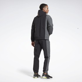 

Костюм Reebok Techstyle Track Suit мужской, размер 52-54