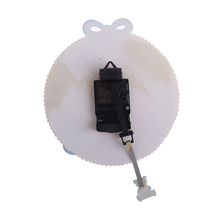 Часы настенные детские с маятником "Мишка с мячиком", круглые, d=26,5 см