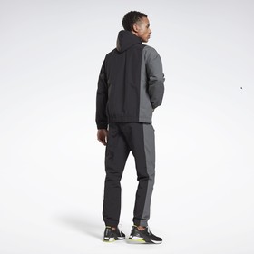 

Костюм Reebok Techstyle Track Suit мужской, размер 44-46 (GT5729)