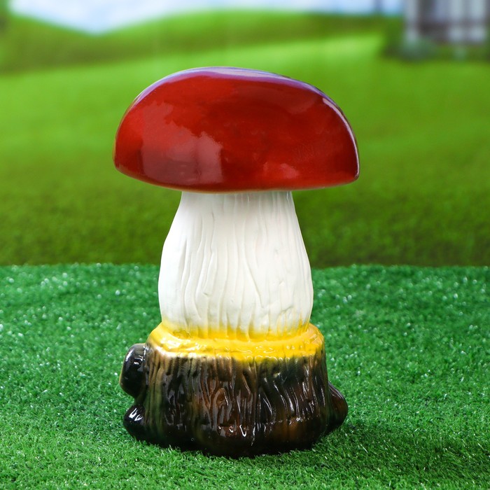 Садовая фигура "Старичок-боровичок" белая ножка, микс
