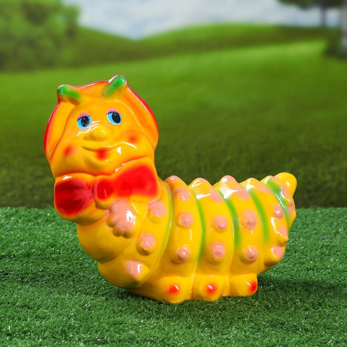 Садовая фигура "Жёлтая гусеница" галстук-бабочка