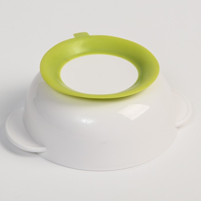 Набор для кормления: миска на присоске с крышкой, ложка, цвет белый/зеленый