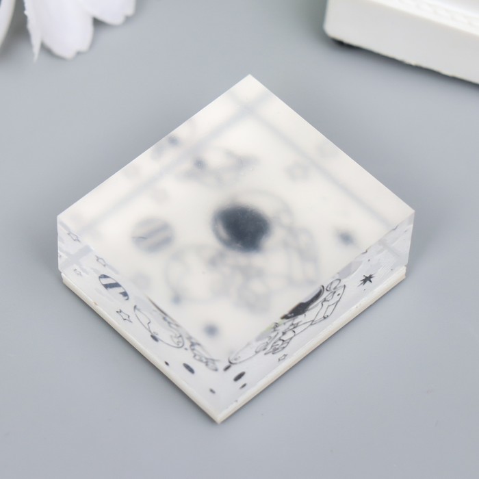 Печать акрил "Космонавт и планеты" 2х3,7х4,2 см 7119430