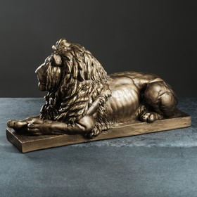 

Фигура "Лев на камне лежит" 73х38х25 см, бронза с позолотой