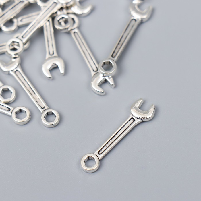 фото Декор металл для творчества "ключ и шестигранник" серебро g062b621 набор 25 шт 2,4х0,6 см арт узор