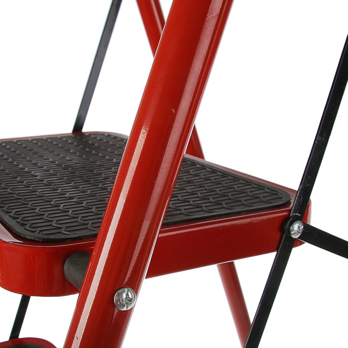 УЦЕНКА Стремянка с антискользящими ступенями TUNDRA basic, 4 ступени