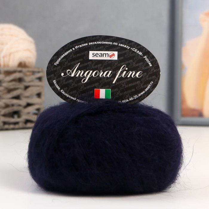 

Пряжа "Angora Fine" 50% мохер, 50% нейлон 300м/50гр (193910 вороной)