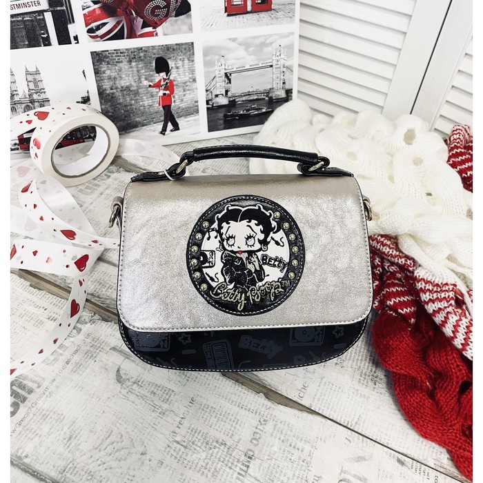 Мессенджер, отдел на клапане, цвет черный/золотистый 22х16х8см