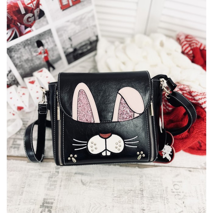 Мессенджер, отдел на клапане, цвет черный 21х19х11см