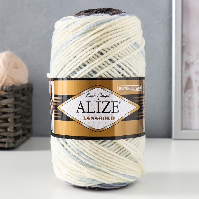 

Пряжа "Lanagold batik" 51% акрил, 49% шерсть 240м/100гр (1601)