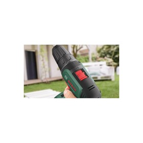 

Дрель-шуруповерт Bosch UniversalDrill 18V, 18 В, 2.5 Ач, 40 Нм, 1450 об/мин, d=10 мм