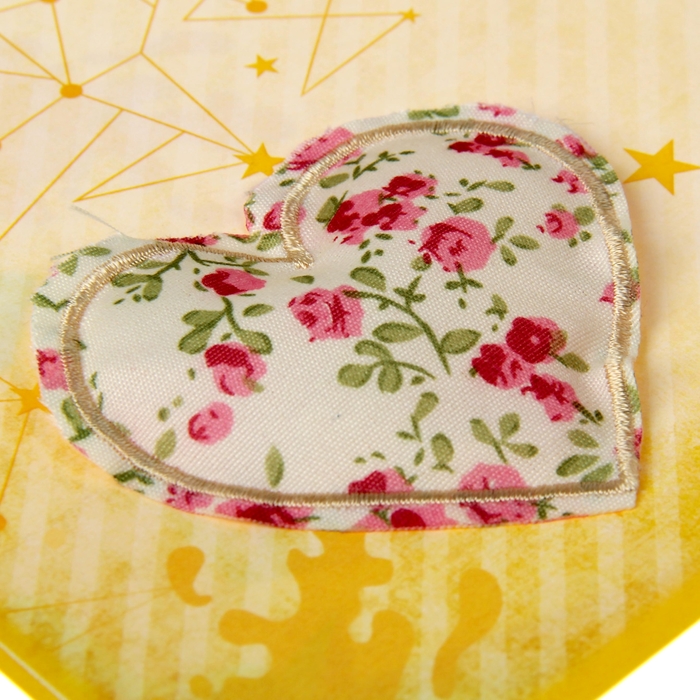 Аромасаше-открытка с текстильным элементом "Пусть исполняются заветные мечты", аромат полевых цветов