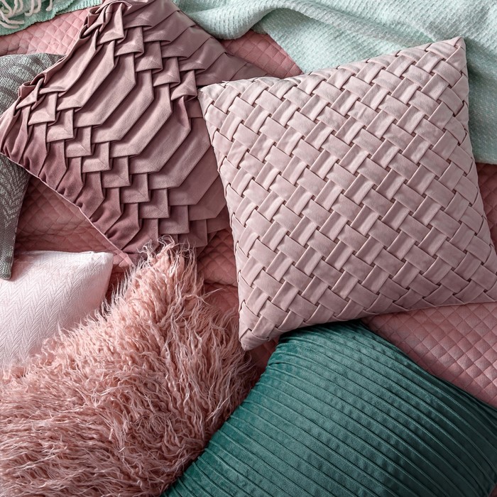 фото Декоративная подушка bohemian pink, размер 40x40 см wess