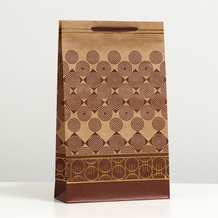 

Пакет подарочный "Геометрические фигуры", крафт, 40.5 x 24.8 x 9 см
