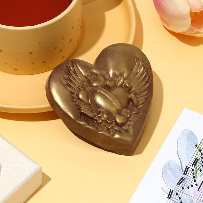 фото Шоколадная фигурка, "сердце на крыльях любви", 75 г roelchoco