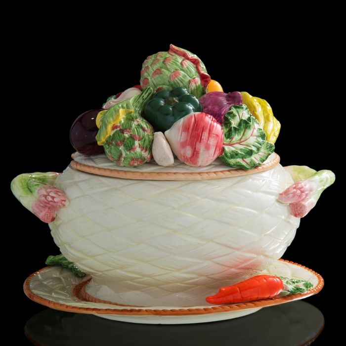 Супница на блюде "Овощи" 4,5 л