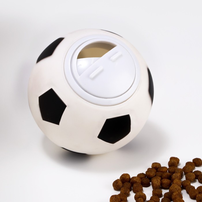 фото Игрушка-шар под лакомства "футбол", 8 см, белая пижон