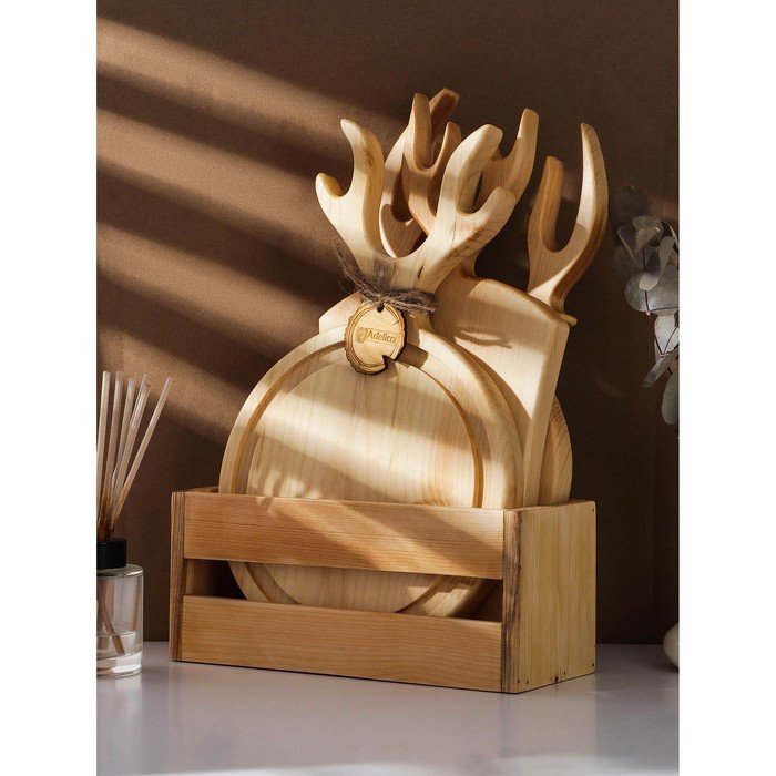 фото Доски разделочные и ящик adelica, 3 шт: 37×22×2,5 см, 35×22×2,5 см, 35×22×2,5 см, цельный массив кедра