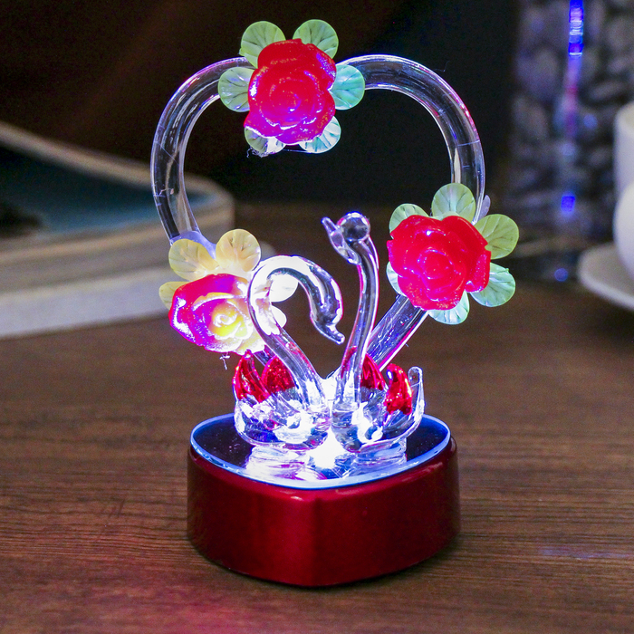 Сувенир "Два лебедя у сердца" световой