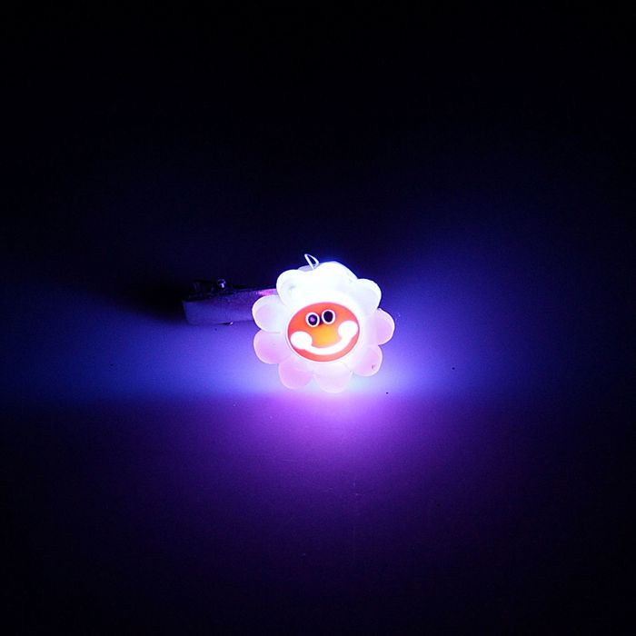 Зажим световой "Цветочек с улыбкой"