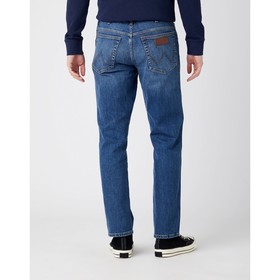 

Джинсы мужские Wrangler Men Texas Jeans, размер 32/32 US (W121LQ10U)