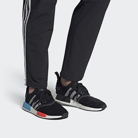 

Кроссовки мужские Adidas Nmd_R1, размер 42 (FY5727)