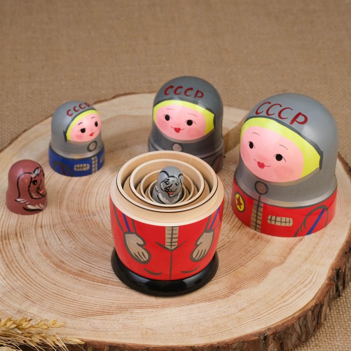 Матрёшка 5-х кукольная "Космонавт", 14-16 см, ручная роспись 7666081