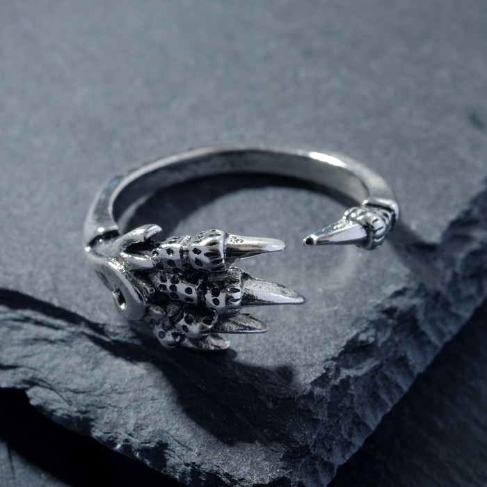 Кольцо «Перстень» когти, цвет чернёное серебро, безразмерное кольцо перстень хамелеон цвет чернёное золото безразмерное