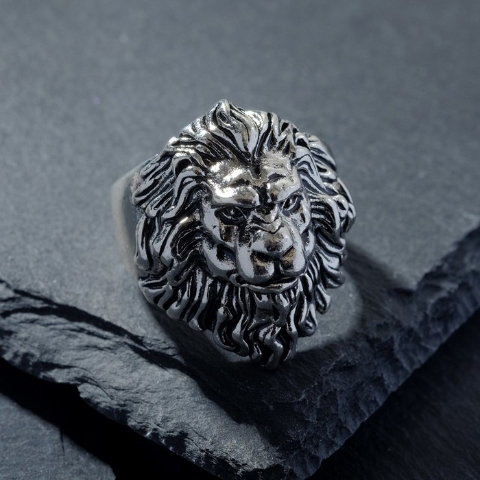 Кольцо «Перстень» лев, цвет чернёное серебро, безразмерное