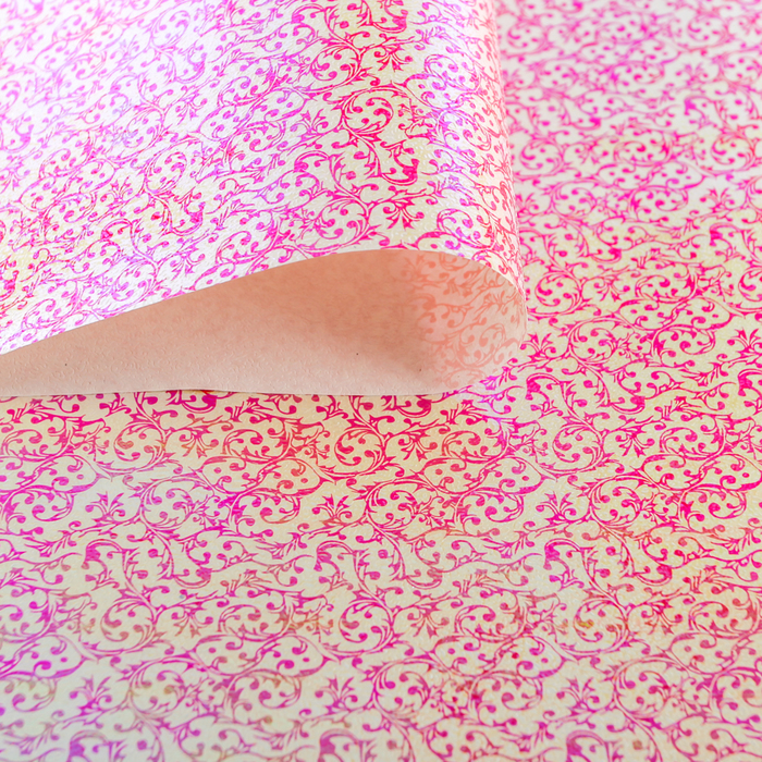 Бумага упаковочная перламутровая "Ажур", красный, 50 х 70 см