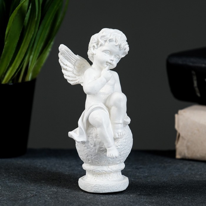 Фигура Ангел на шаре перламутр, 11х5х5см цена и фото