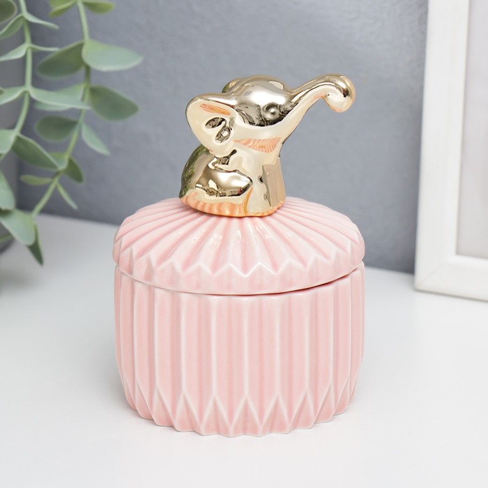 Шкатулка керамика "Золотой слонёнок" розовый рельеф 12х8,2х8,2 см