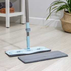 

Швабра для мытья пола силиконовая, мягкая, насадка из микрофибры 39×14 см, телескопическая ручка из нержавеющей стали 88-128 см, цвет голубой
