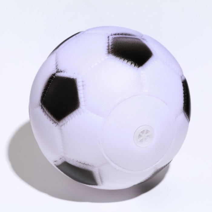 фото Игрушка пищащая "мяч футбол" для собак, 6,2 см, белая пижон