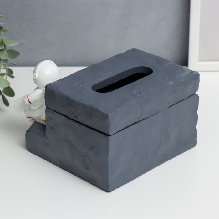 Сувенир полистоун салфетница+подставка "Космонавт" 11х19х16,5 см 7486153