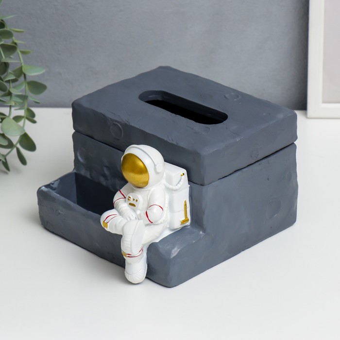 Сувенир полистоун салфетница+подставка "Космонавт" 11х19х16,5 см 7486153
