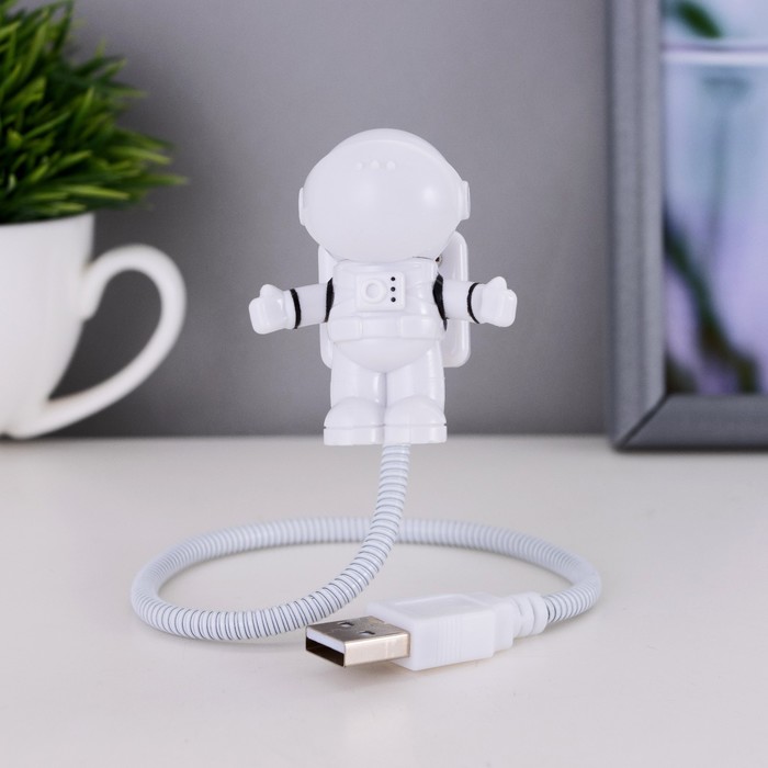 Ночник "Астронавт" LED 0,5Вт от USB бело-черный 6х32,2 см