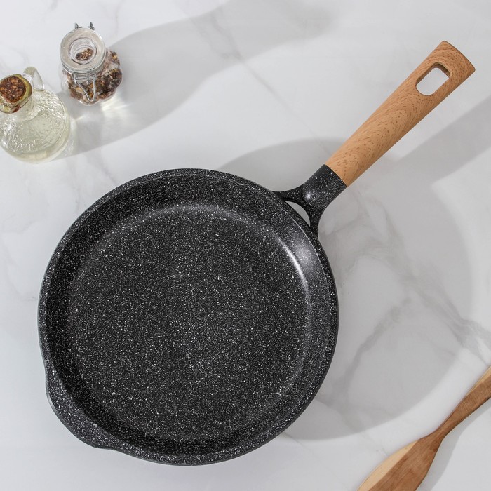 

Сковорода литая «Гранит», d=24 см, пластиковая ручка, индукция, антипригарное покрытие, цвет серый