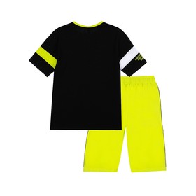 

Комплект для мальчика: футболка, шорты, рост 170 см