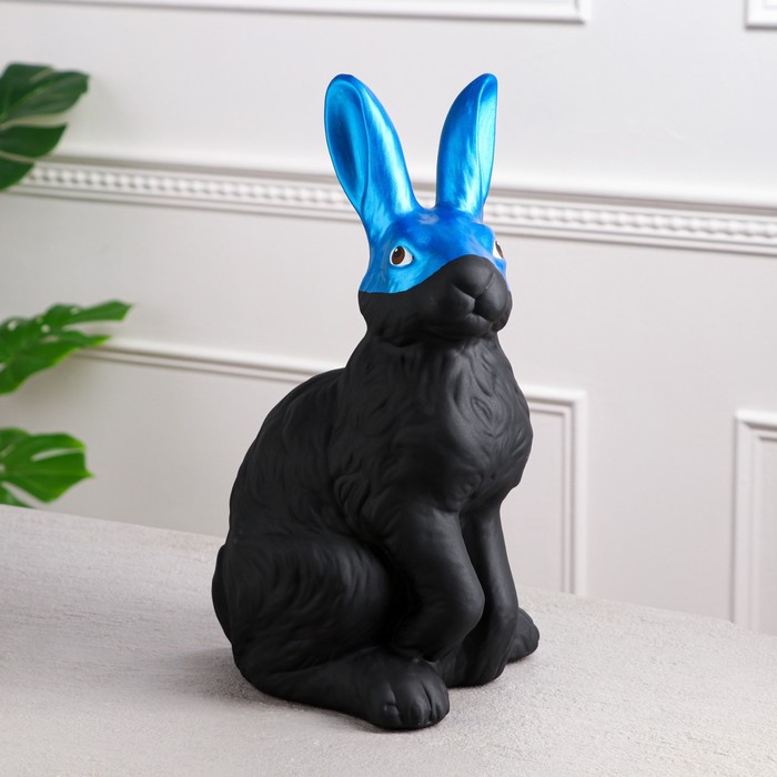 фото Копилка "зайчик в голубой маске", черная, керамика, 40 см керамика ручной работы