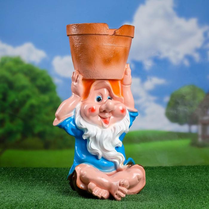 Фигурное кашпо "Сидящий гном"