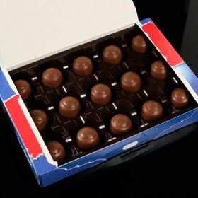 

Конфеты пралине Halloren Cookie Dough Chocolate Chip с начинкой брауни, 150 г