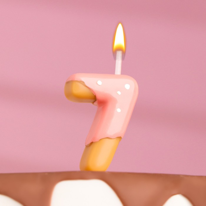 Свеча в торт Клубничная глазурь, цифра 7, розовая, 3,8 см