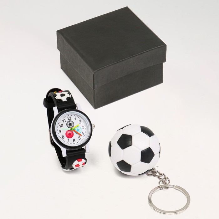 Подарочный набор "Футбол" 2 в 1: наручные часы, брелок