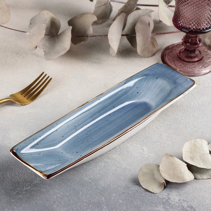 Блюдо керамическое сервировочное «Сапфир», 26×7,5 см, цвет синий