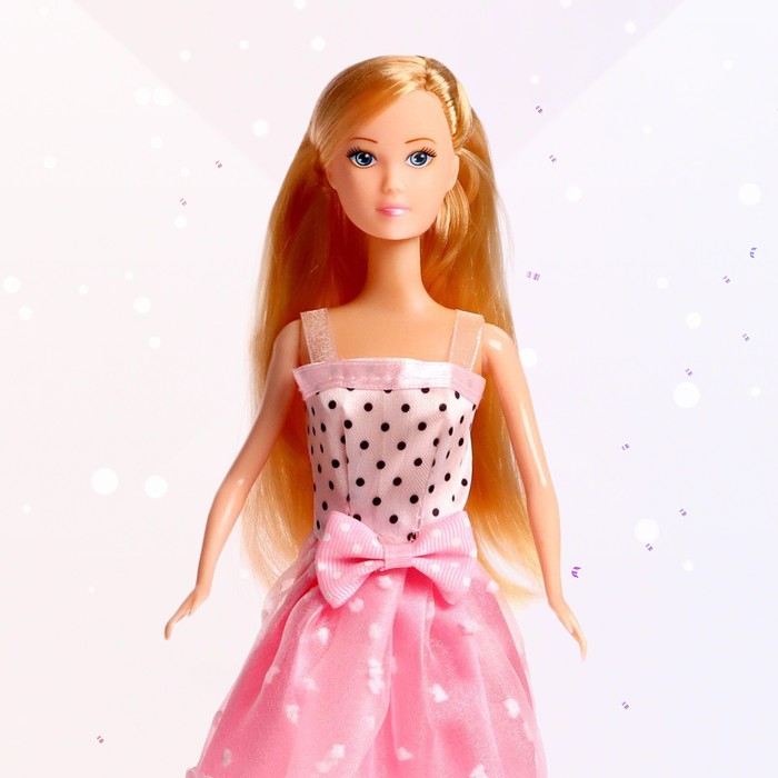 фото Кукла-модель «брианна» в платье, с набором платьев, обуви и аксессуарами микс