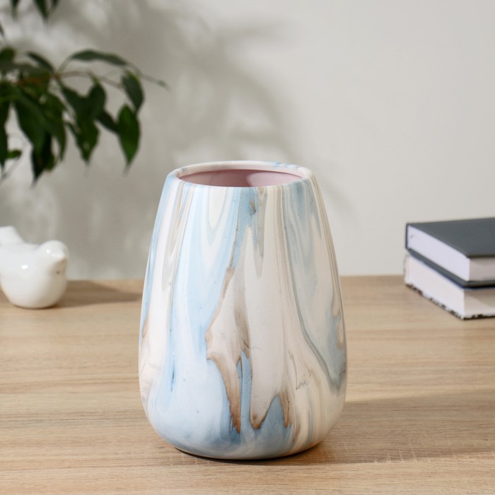 Ваза керамика настольная Марика h-18 см d-9,5 см, бело-голубой ваза керамика патриция h 18 см d 7 5 см серый